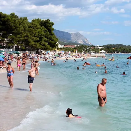 With A Parking Space Tucepi, Makarska - 13624 Tučepi
