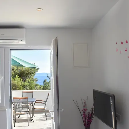 Apartman With A Parking Space Tucepi, Makarska - 13624 *